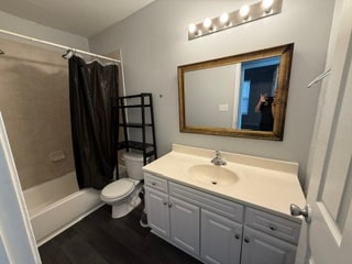 Bathroom 2 at 509 Beckman St